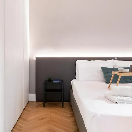 아파트 Beautiful And Spacious House In Corso By Easylife *