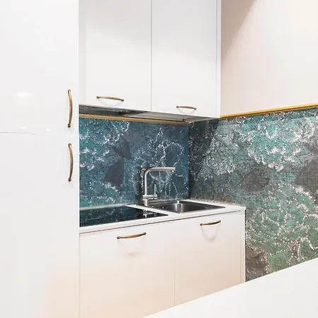 Beautiful And Spacious House In Corso By Easylife Apartman